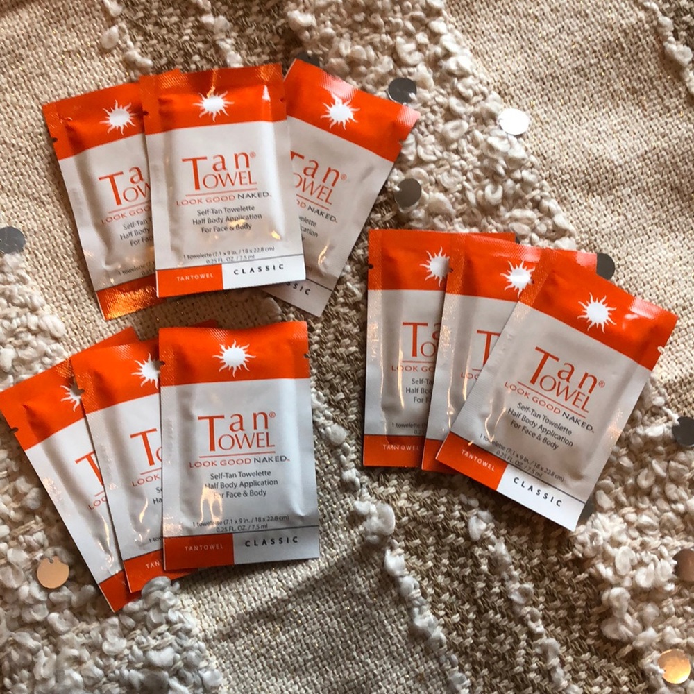 Fair to medium tan towels (9)